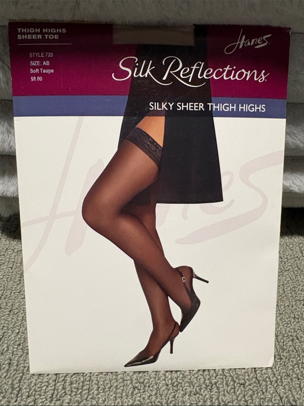 Hanes Silk Reflections Sheer Thigh Highs - Soft Taupe